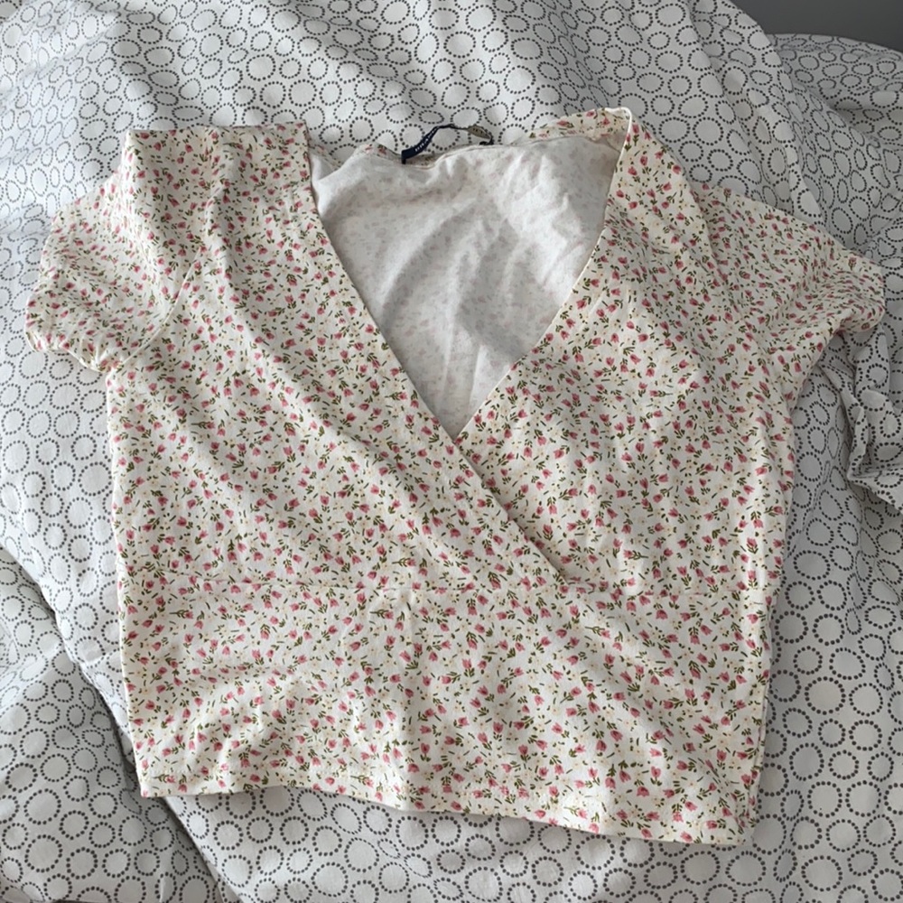 Brandy Melville Amara Top